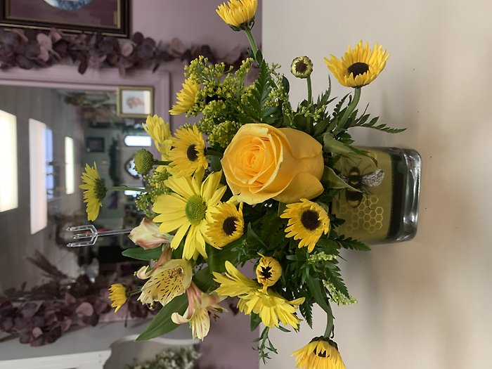 Bee-utiful